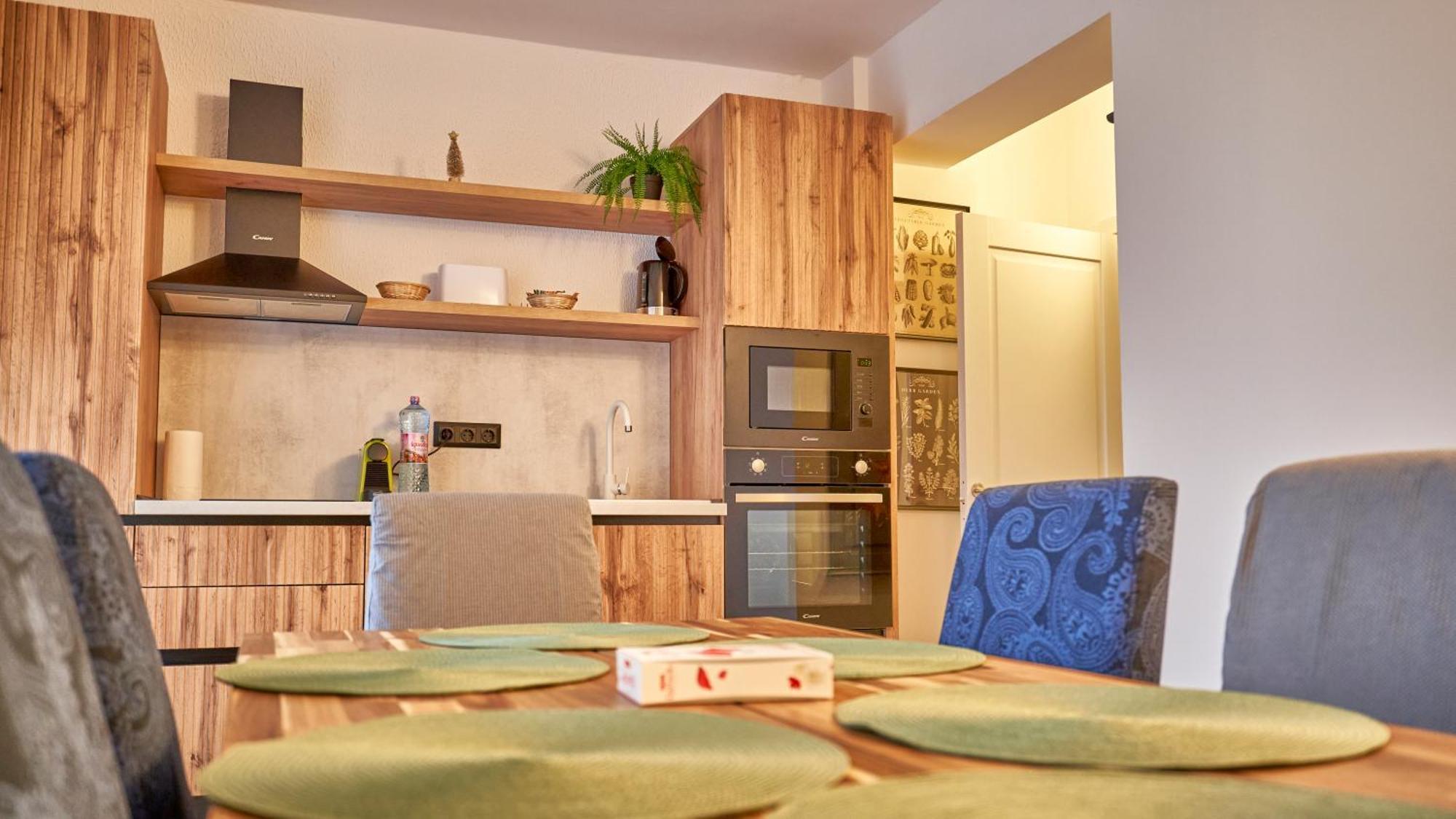 פויאנה ברשוב Family Treez Premium Apartments מראה חיצוני תמונה